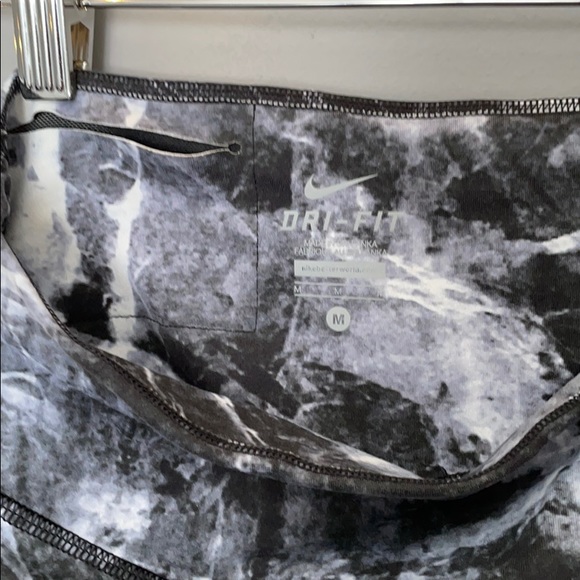 Nike Dri Fit Leggings (NWOT) - Picture 3 of 5